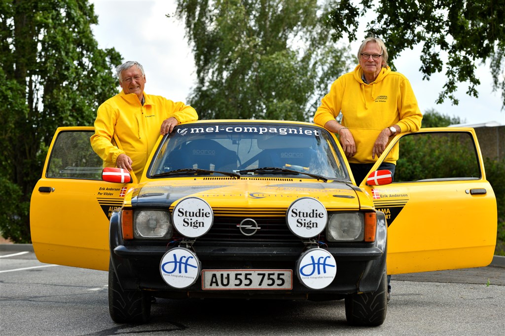 Per Vilslev, Hillerød, og Erik Andersen, Kolding, deltager i det nordeuropæiske mesterskab med deres Opel Kadett GT/E fra 1978.
(Foto: Michael Eisenberg, Intercom)